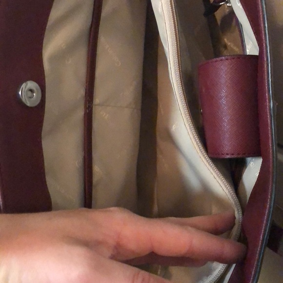Calvin Klein burgundy purse - Picture 4 of 5